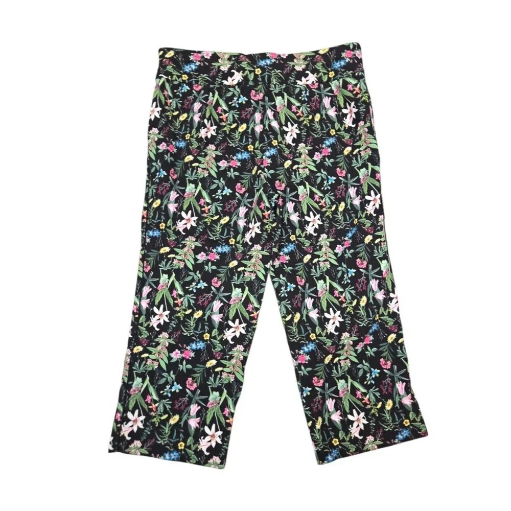 Roz & Ali Floral Stretch Cropped Pants